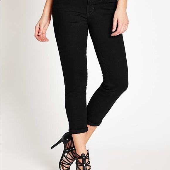 OOTD Complete Outfit bundle!! - Picture 5 of 11